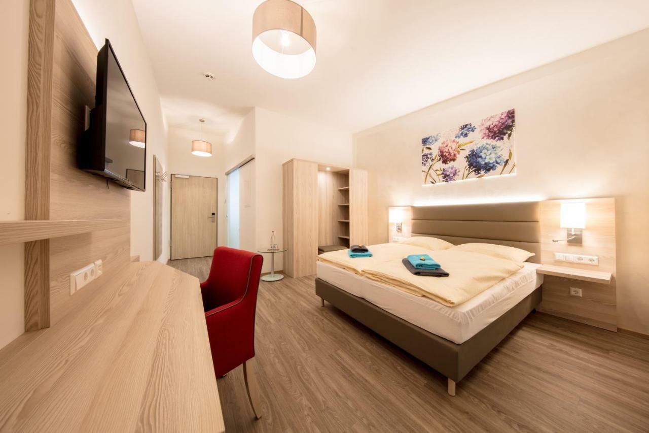 Hotel Gudrun Riedlingen Zewnętrze zdjęcie